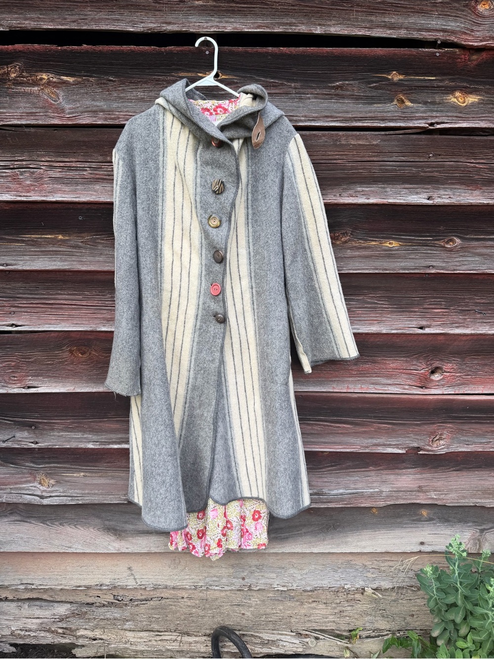 Grey Striped Hooded Virgin Wool Coat - Casual Women's Cape